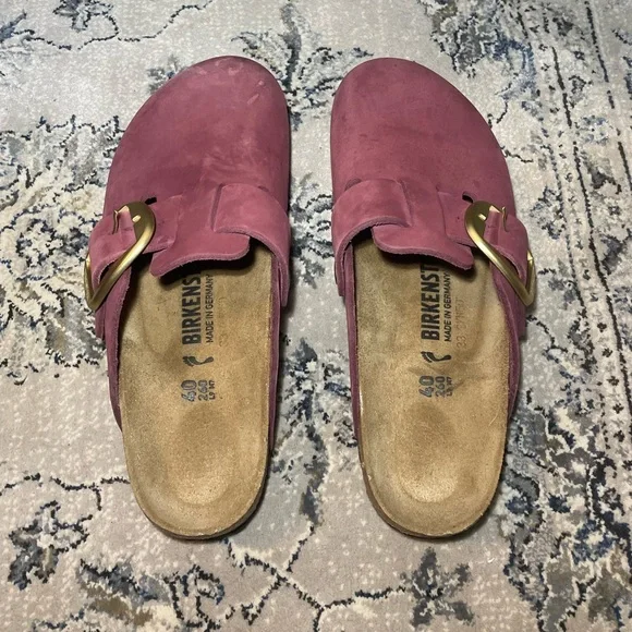 BIRKENSTOCK Boston Big Buckle Women's Clog in Berry Crush - Picture 9 of 12